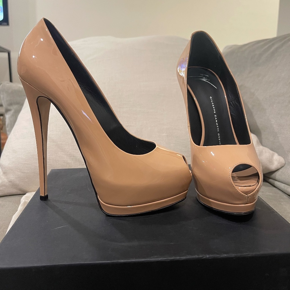 Giuseppe Zanotti Nude Patent Heel